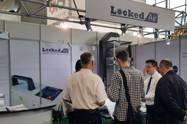 Запертый воздух на CeMAT Запертый воздух на CeMAT